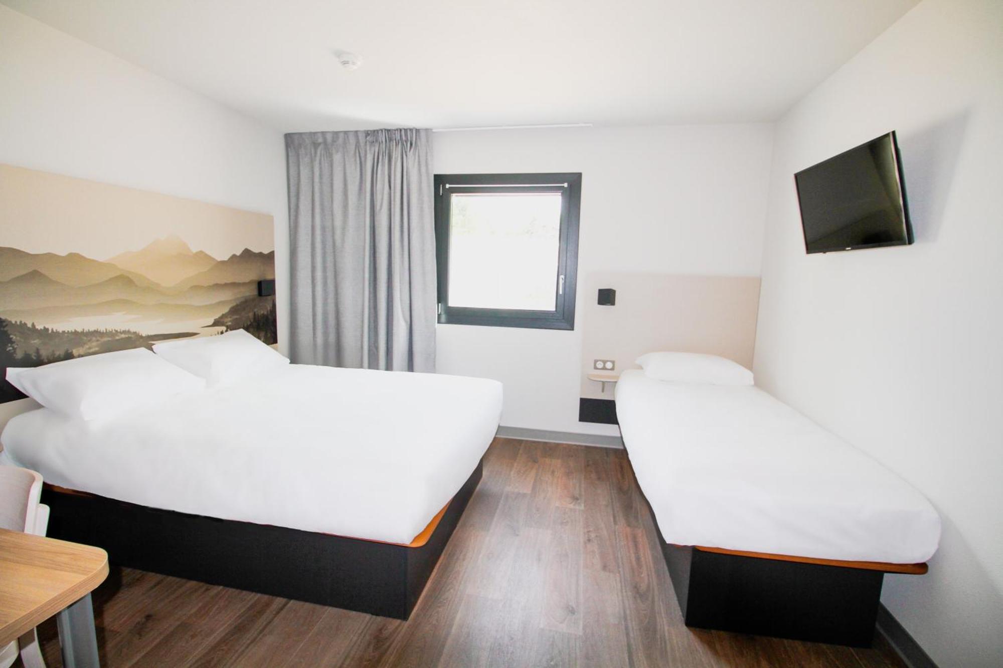 Hotel Aix-les-bains 2*